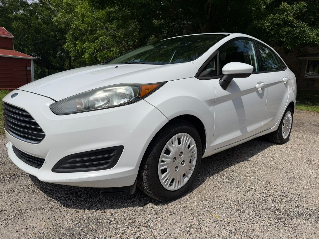2014 Ford Fiesta S Sedan's photo