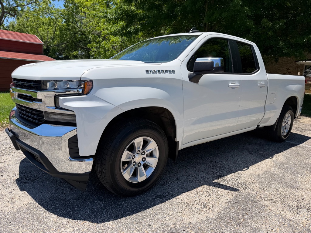 2020 Chevrolet Silverado 1500's photo