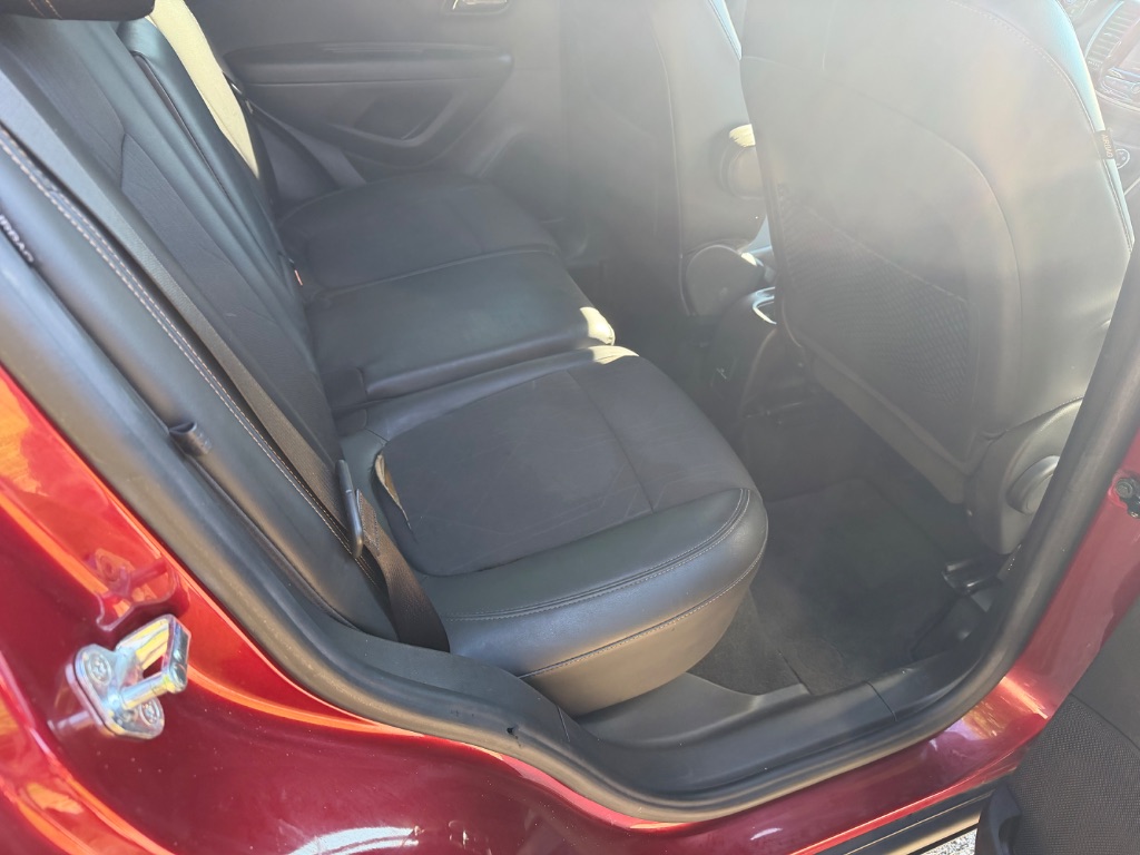 2022 Chevrolet Trax LT - Photo 8