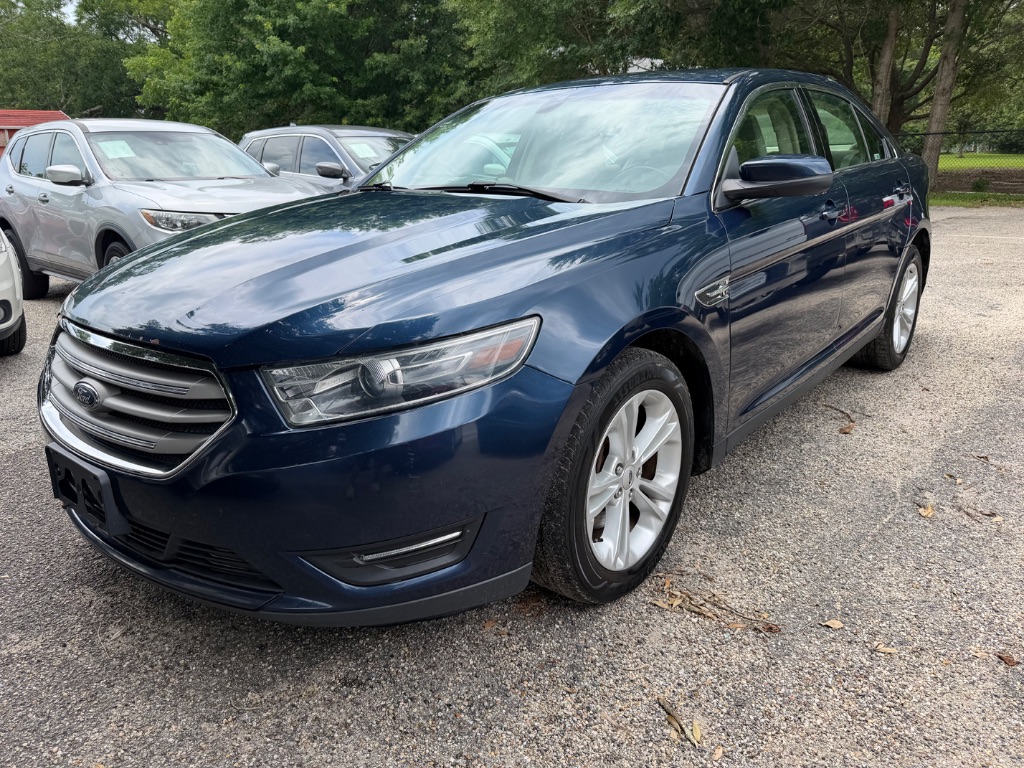 2017 Ford Taurus SEL AWD's photo